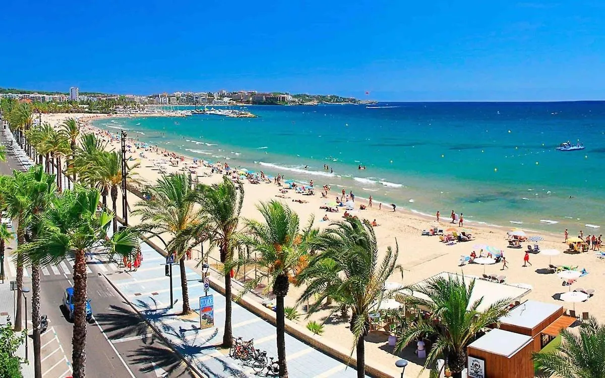 Swimming Pool, Great Location, Family Friendly, Free Parking Apartment Salou Spain