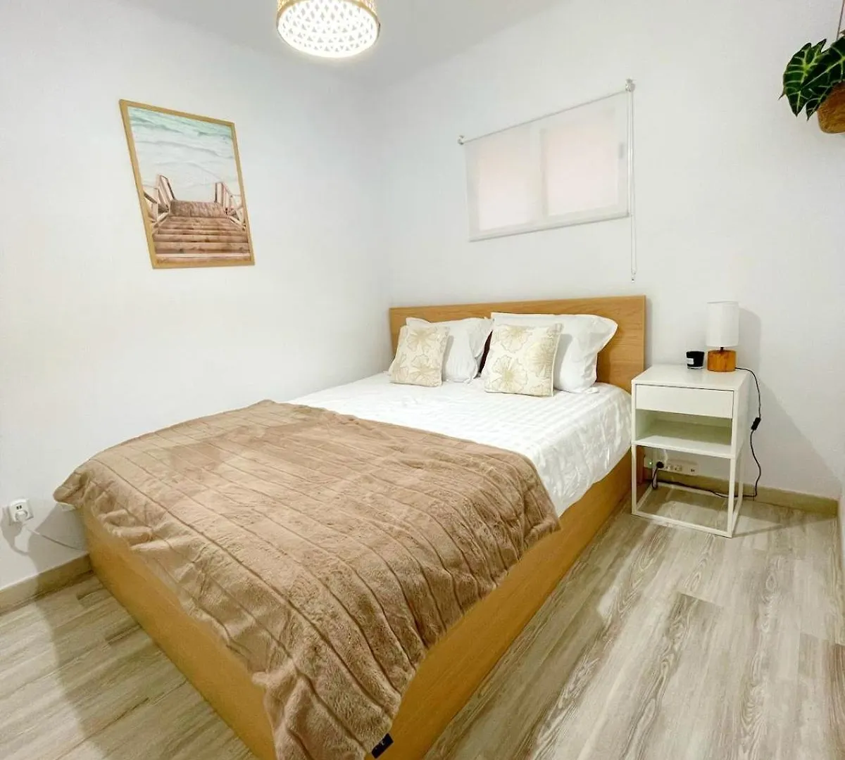Swimming Pool, Great Location, Family Friendly, Free Parking Apartment Salou