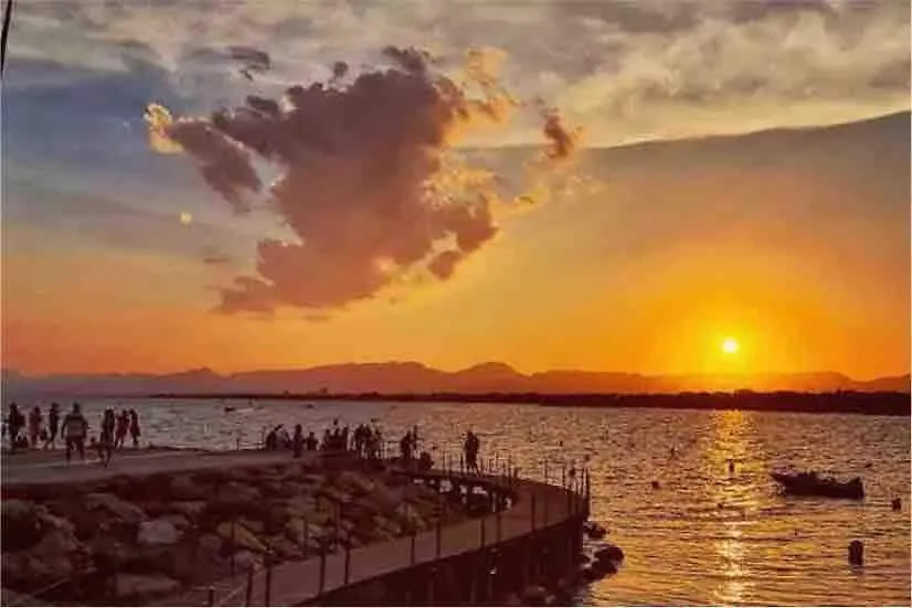 شقة Swimming Pool, Great Location, Family Friendly, Free Parking سالو إسبانيا